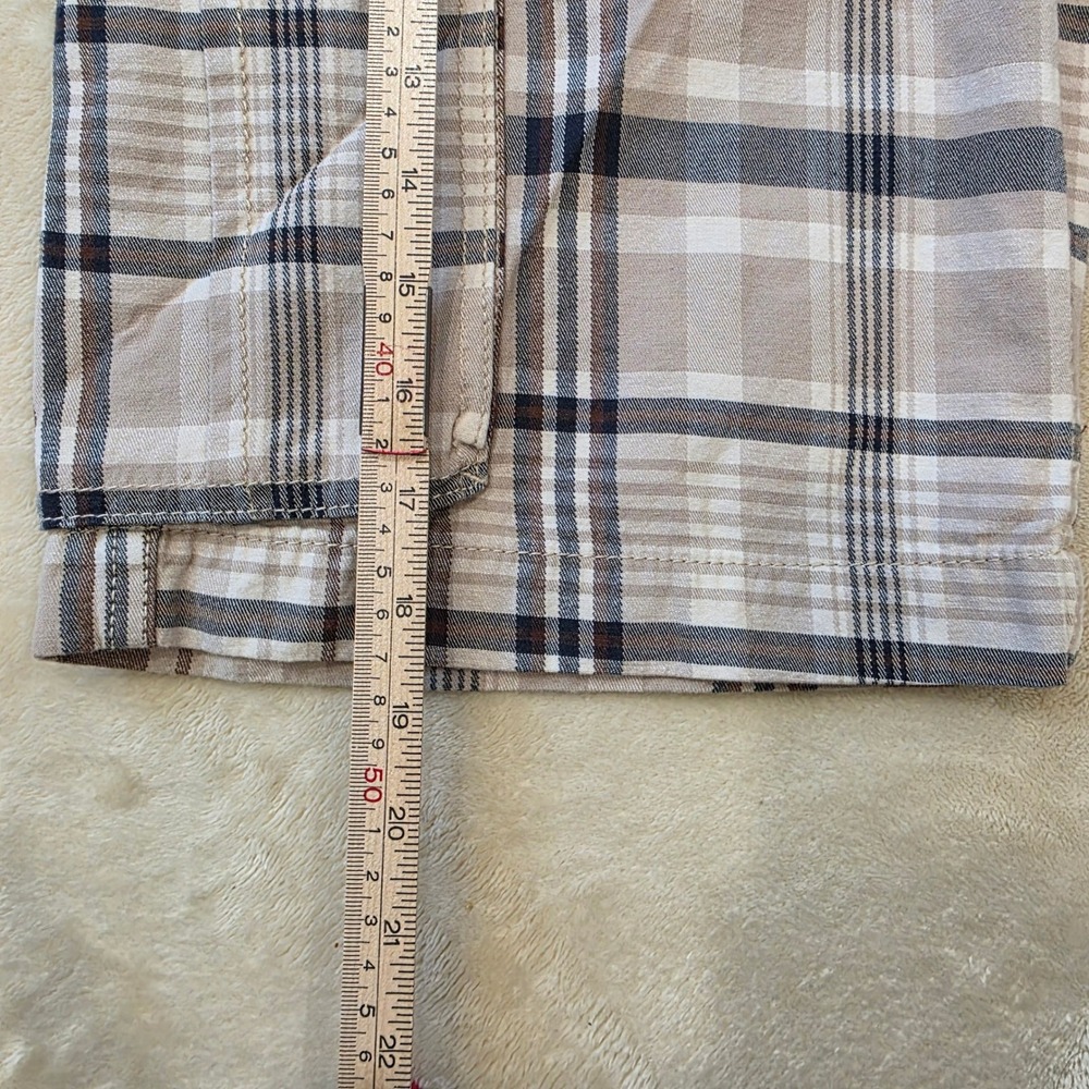 U.S. Polo Assn. Boys Plaid Cargo Shorts Size 12 NWT - Picture 6 of 9